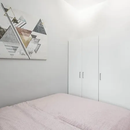 Chill Airport Lejlighed Warszawa